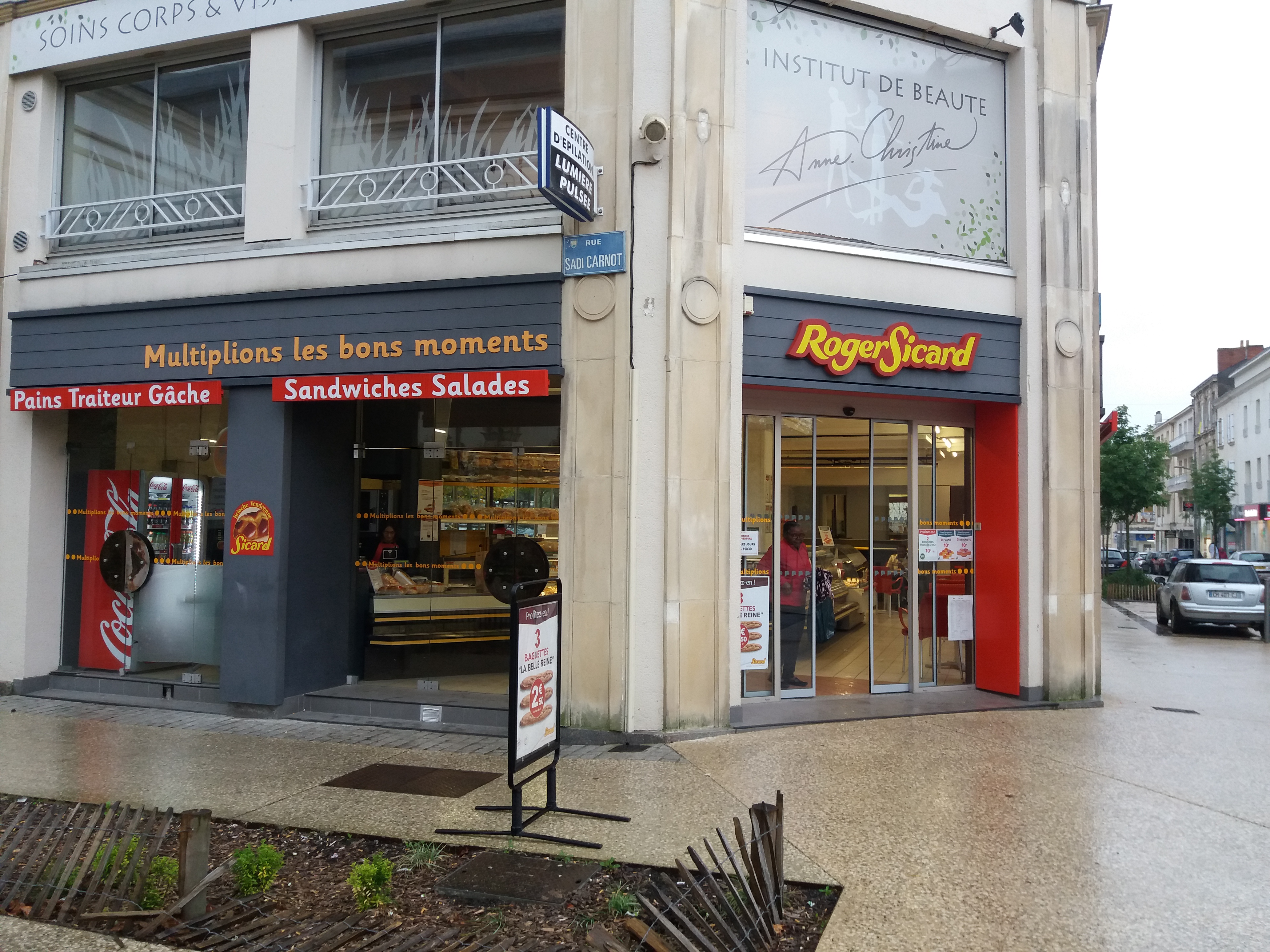 LE PALAIS GOURMET - ROGER SICARD - Vitrine du Centre Ville